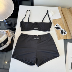 🌾miumiu缪缪新款分体比基尼泳衣👙❤️😍🥰适合多种场景的游泳衣🏊♀️海边 游泳池 温泉 水上乐园 🌾miumiu缪缪新款分体比基尼泳衣👙❤️😍🥰适合多种场景的游泳衣🏊♀️海边 游泳池 温泉 水上乐园