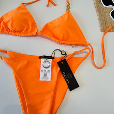 🌾范思哲分体比基尼👙泳衣 😍🥰适合多种场景的游泳衣🏊♀️海边 游泳池 温泉 水上乐园 漂流都可以😌内 🌾范思哲分体比基尼👙泳衣 😍🥰适合多种场景的游泳衣🏊♀️海边 游泳池 温泉 水上乐园 漂流都可以😌内