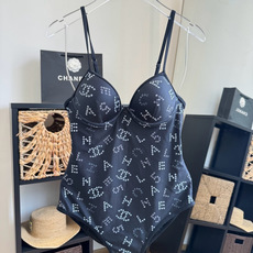 🌾Chanel香奈儿新款比基尼泳衣👙❤️😍🥰适合多种场景的游泳衣🏊♀️海边 游泳池 温泉 水上乐园 漂 🌾Chanel香奈儿新款比基尼泳衣👙❤️😍🥰适合多种场景的游泳衣🏊♀️海边 游泳池 温泉 水上乐园 漂
