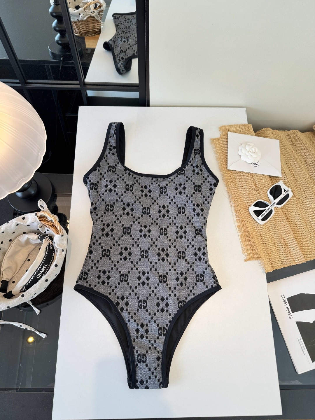 🌾Gucci古奇连体泳衣👙 上身超级棒！同步各大专柜发售，自然而然呈现时尚感！十分减龄，具有年轻活力。 