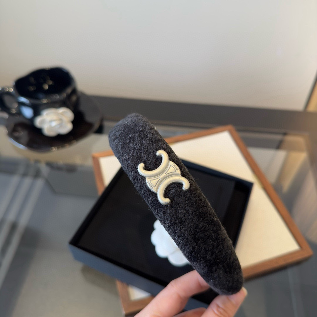 Celine Triomphe Padded Wool Headband brooch Dark charcoal gray wool silver-tone Triomphe metal logo One Size 4cm width 38cm inner circumference