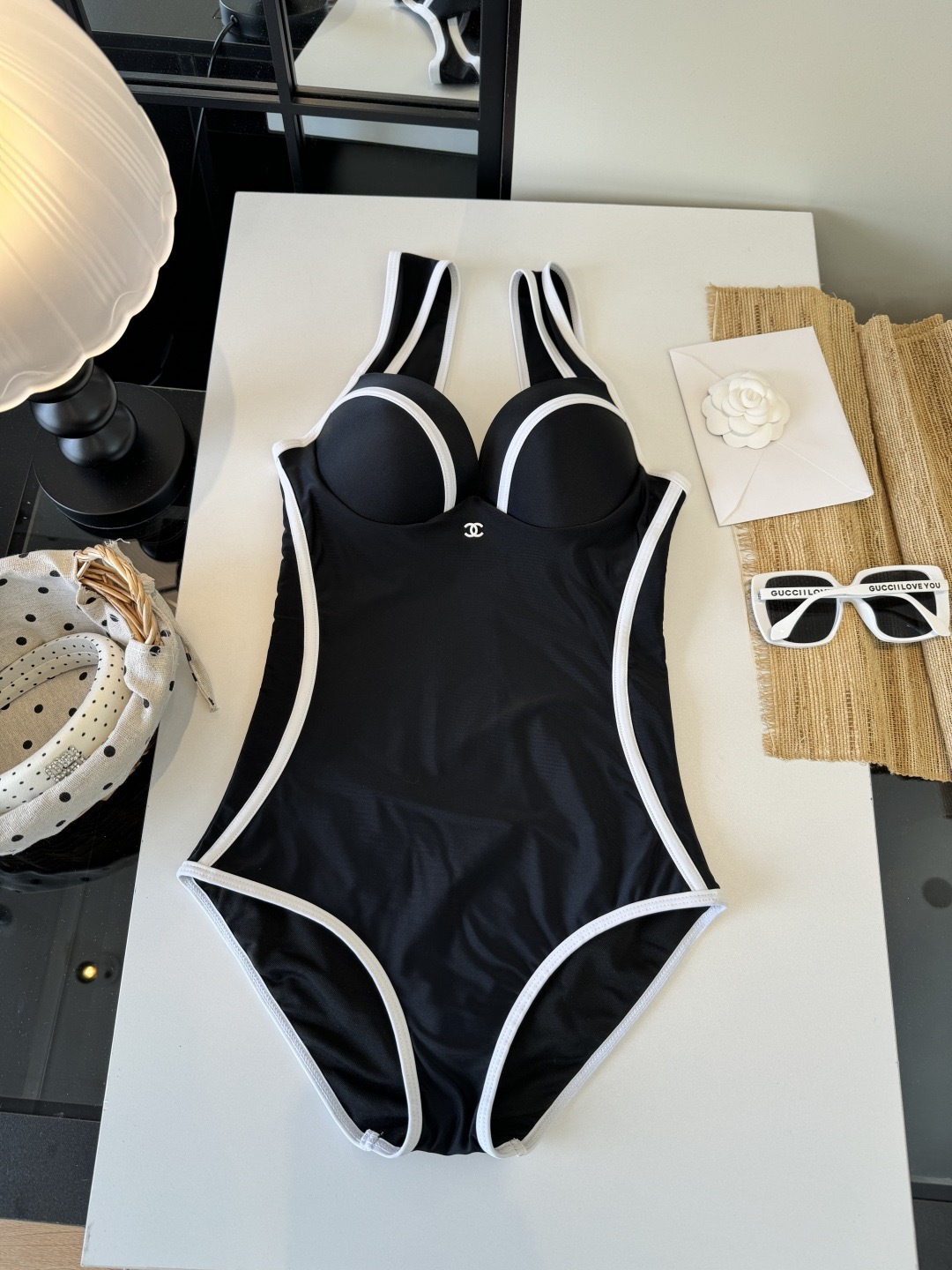 🌾Chanel香奈儿新款带钢圈连体泳衣👙❤️😍🥰适合多种场景的游泳衣🏊‍♀️海边 游泳池 温泉 水上乐园