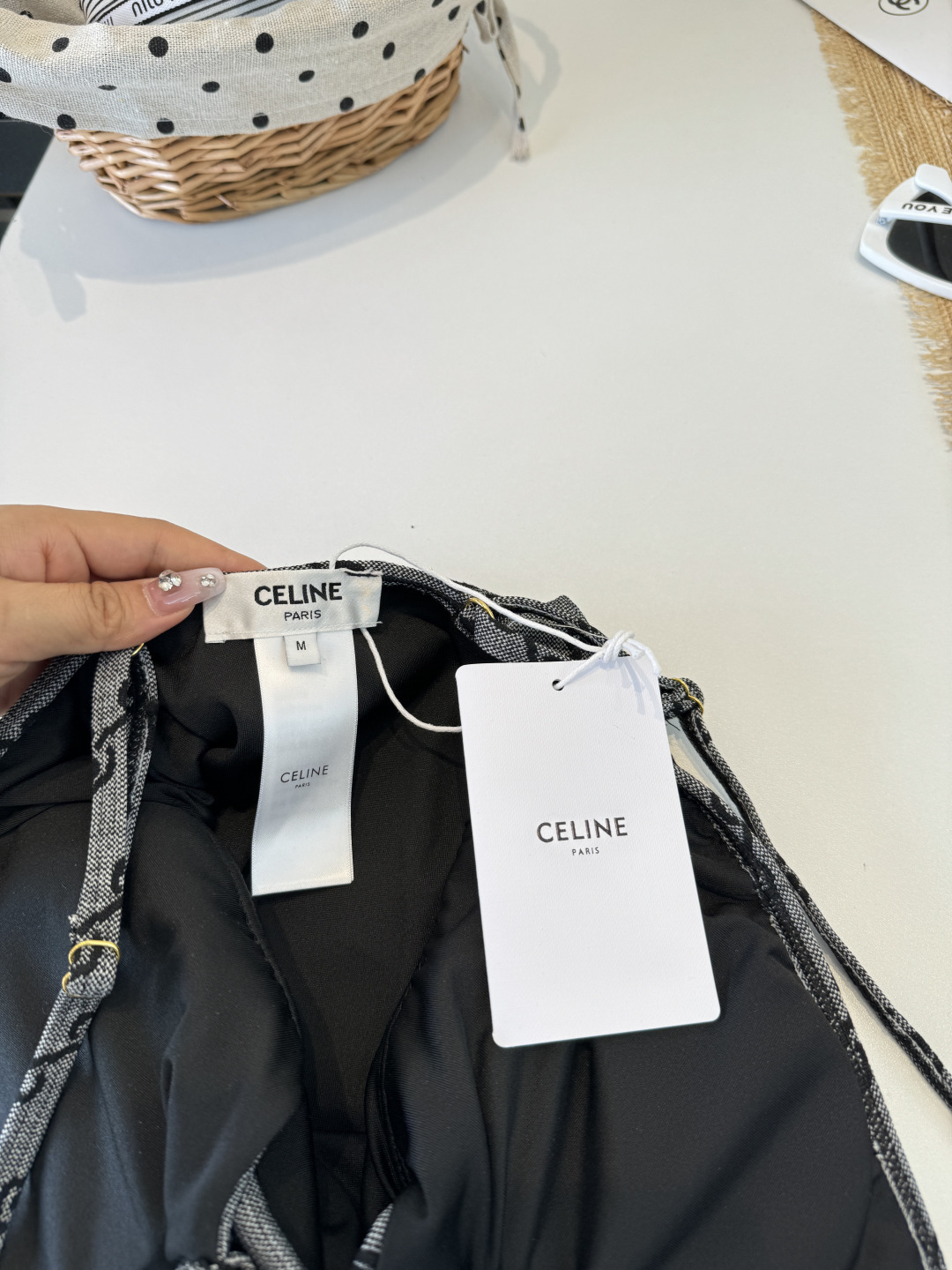 🌾Celine赛琳连体比基尼👙泳衣，S M L XL