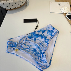🌾范思哲比基尼👙❤️😍🥰适合多种场景的游泳衣🏊♀️海边 游泳池 温泉 水上乐园 漂流都可以😌内搭外穿也 🌾范思哲比基尼👙❤️😍🥰适合多种场景的游泳衣🏊♀️海边 游泳池 温泉 水上乐园 漂流都可以😌内搭外穿也