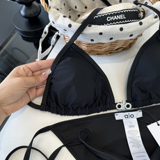 🌾alo分体比基尼👙泳衣 😍🥰适合多种场景的游泳衣🏊♀️海边 游泳池 温泉 水上乐园 漂流都可以😌内 🌾alo分体比基尼👙泳衣 😍🥰适合多种场景的游泳衣🏊♀️海边 游泳池 温泉 水上乐园 漂流都可以😌内
