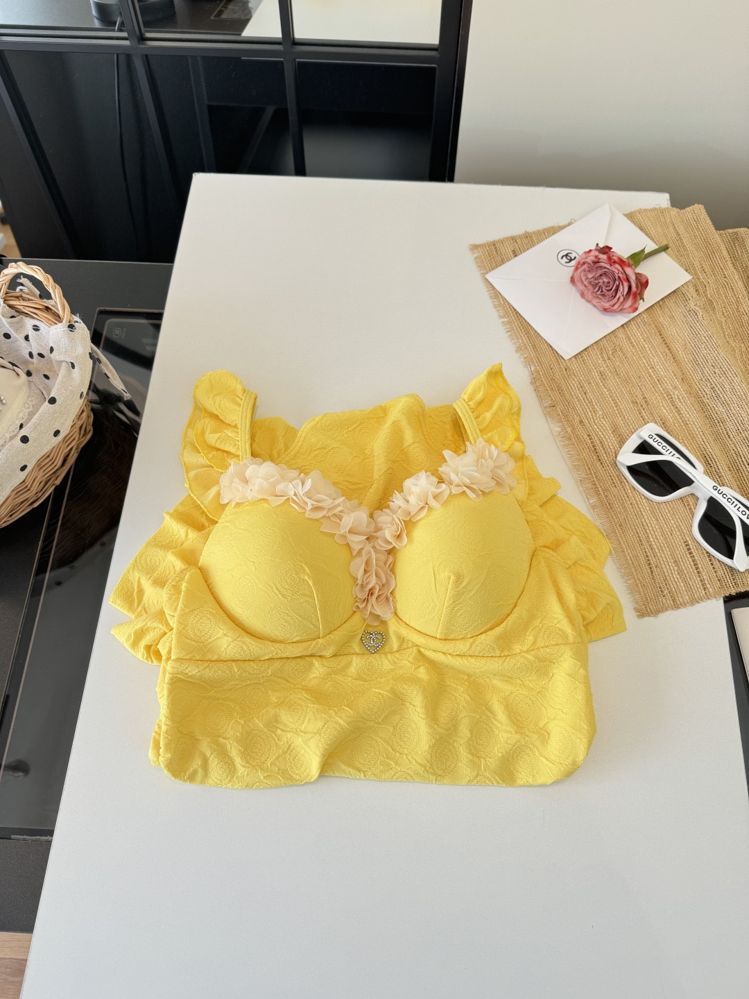 🌾Chanel 香奈儿连体泳衣 😍🥰适合多种场景的游泳衣🏊‍♀️海边 游泳池 温泉 水上乐园 漂流都可以