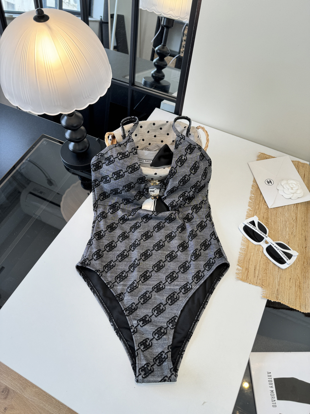🌾Celine赛琳连体比基尼👙泳衣，S M L XL