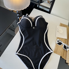 🌾Chanel香奈儿新款带钢圈连体泳衣👙❤️😍🥰适合多种场景的游泳衣🏊♀️海边 游泳池 温泉 水上乐园 🌾Chanel香奈儿新款带钢圈连体泳衣👙❤️😍🥰适合多种场景的游泳衣🏊♀️海边 游泳池 温泉 水上乐园