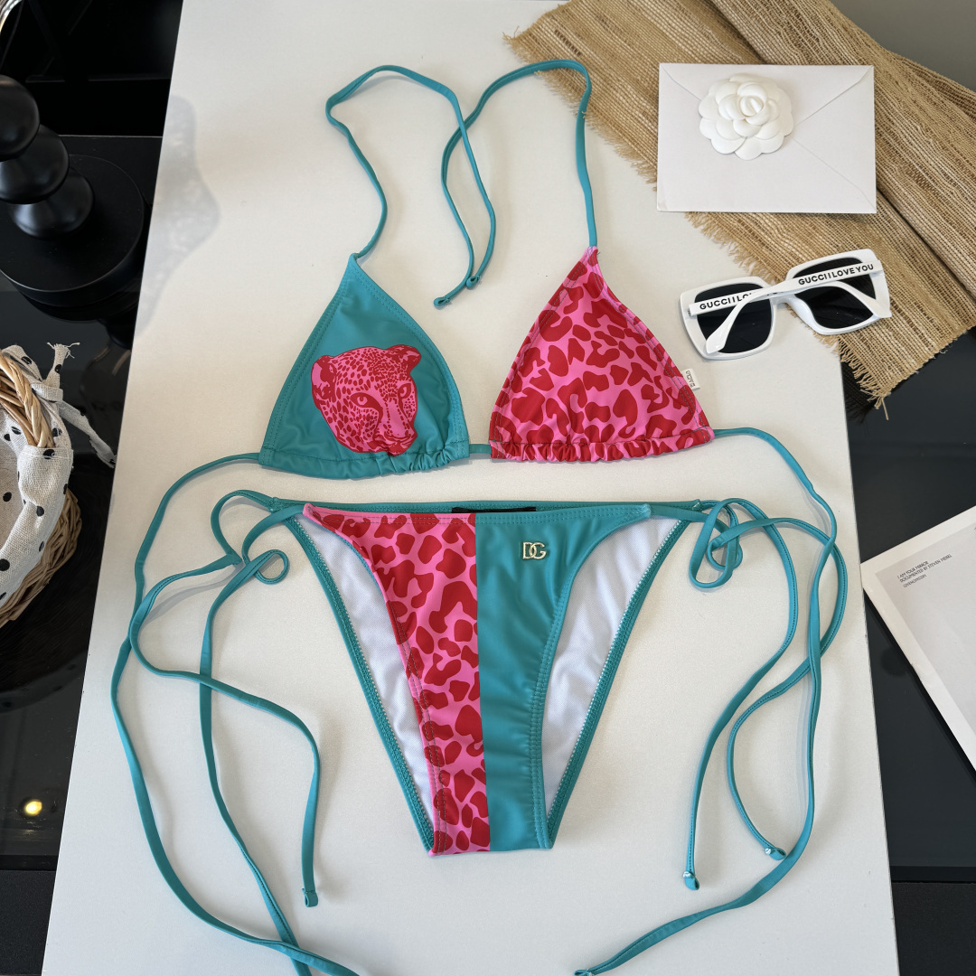 🌾D&G杜嘉班纳 豹纹分体比基尼👙泳衣 😍🥰适合多种场景的游泳衣🏊♀️海边 游泳池 温泉 水上乐园 🌾D&G杜嘉班纳 豹纹分体比基尼👙泳衣 😍🥰适合多种场景的游泳衣🏊♀️海边 游泳池 温泉 水上乐园