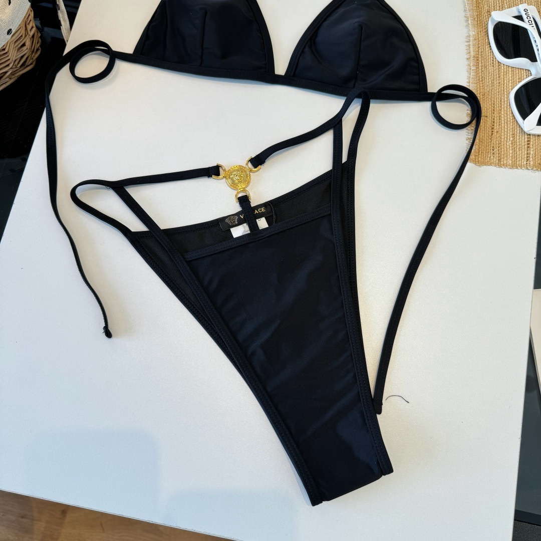 🌾范思哲分体比基尼👙泳衣 😍🥰适合多种场景的游泳衣🏊♀️海边 游泳池 温泉 水上乐园 漂流都可以😌内 🌾范思哲分体比基尼👙泳衣 😍🥰适合多种场景的游泳衣🏊♀️海边 游泳池 温泉 水上乐园 漂流都可以😌内
