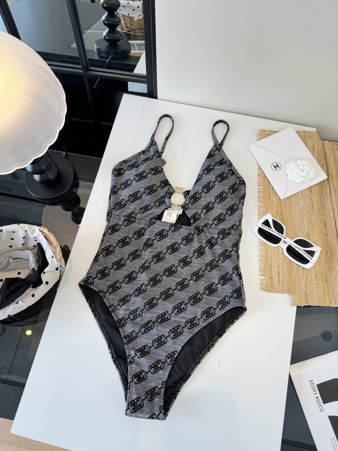 🌾Celine赛琳连体比基尼👙泳衣，S M L XL