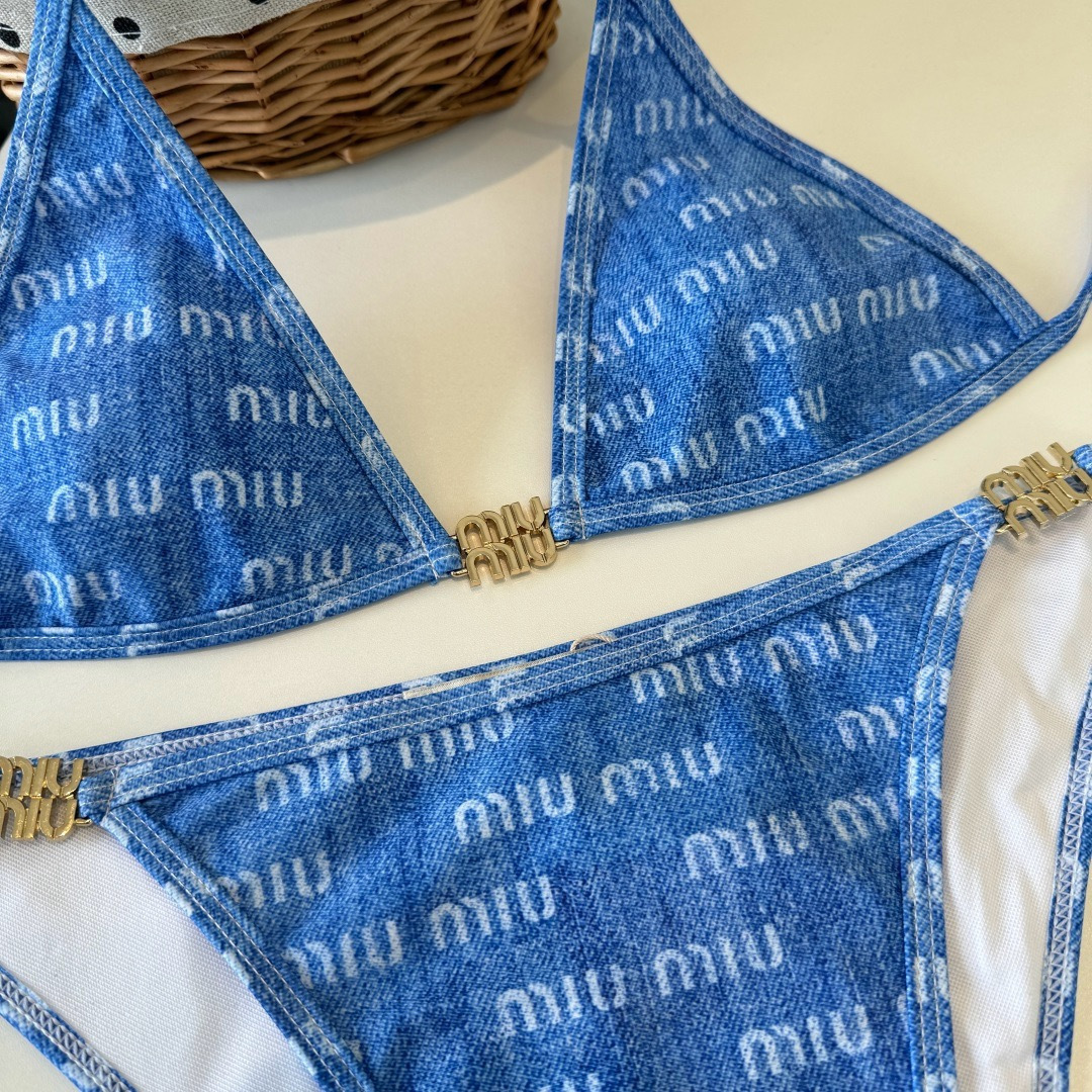 🌾 miumiu缪缪新款比基尼😍🥰适合多种场景的游泳衣🏊♀️海边 游泳池 温泉 水上乐园 漂流都可以😌 🌾 miumiu缪缪新款比基尼😍🥰适合多种场景的游泳衣🏊♀️海边 游泳池 温泉 水上乐园 漂流都可以😌