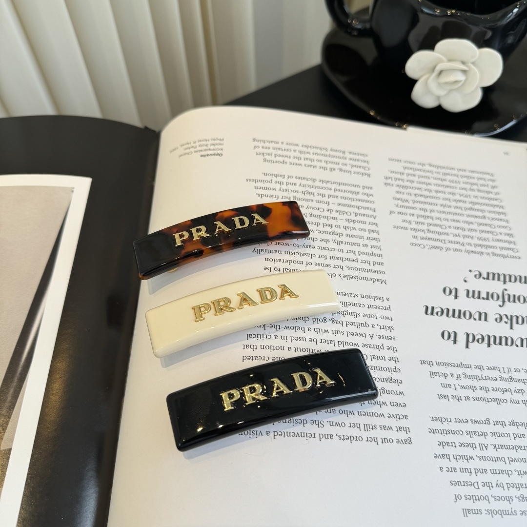 NO:920811,Prada Prada top clip hairpin, hairpin, prada, prada, hairpins19860909普拉达Prada顶夹发夹,发夹,prada,prada,hairpins,accessory