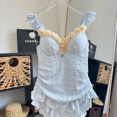 🌾Chanel 香奈儿连体泳衣 😍🥰适合多种场景的游泳衣🏊♀️海边 游泳池 温泉 水上乐园 漂流都可以 🌾Chanel 香奈儿连体泳衣 😍🥰适合多种场景的游泳衣🏊♀️海边 游泳池 温泉 水上乐园 漂流都可以