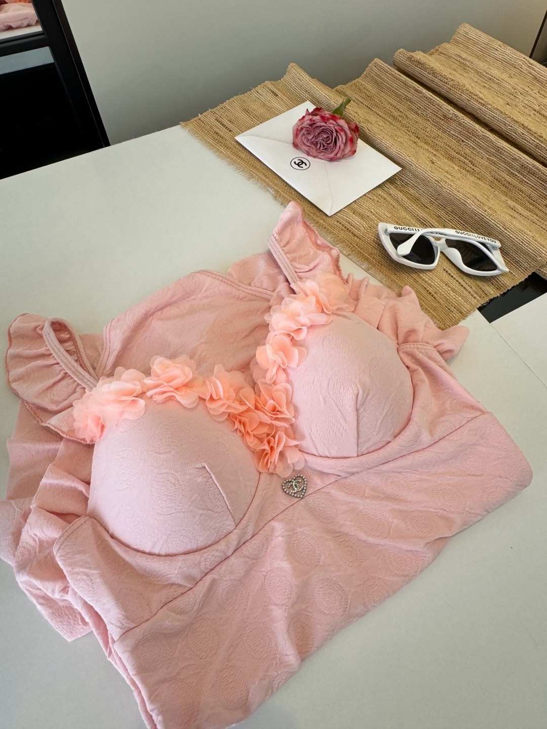 🌾Chanel 香奈儿连体泳衣 😍🥰适合多种场景的游泳衣🏊‍♀️海边 游泳池 温泉 水上乐园 漂流都可以