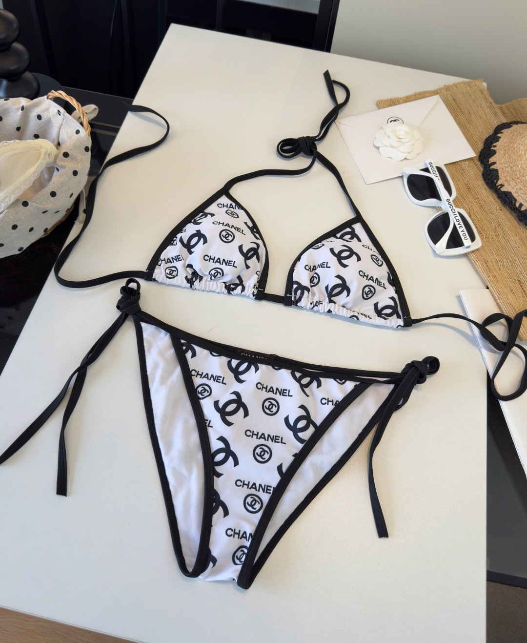 🌾Chanel香奈儿比基尼👙❤️😍🥰适合多种场景的游泳衣🏊♀️海边 游泳池 温泉 水上乐园 漂流都可以 🌾Chanel香奈儿比基尼👙❤️😍🥰适合多种场景的游泳衣🏊♀️海边 游泳池 温泉 水上乐园 漂流都可以