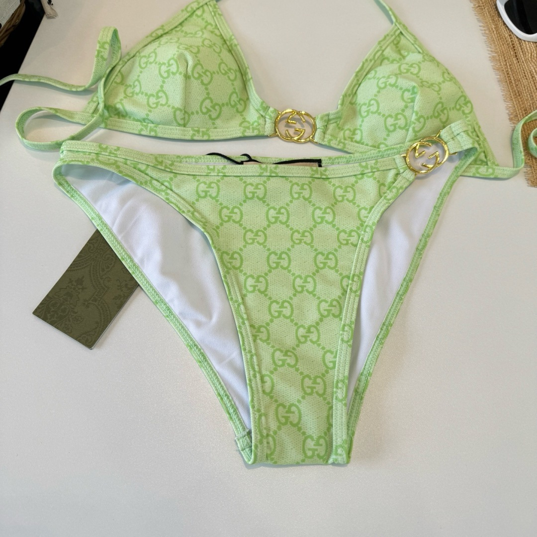 🌾Gucci古奇比基尼👙 上身超级棒！同步各大专柜发售，自然而然呈现时尚感！十分减龄，具有年轻活力。 码