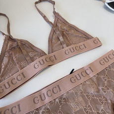 🌾Gucci古奇蕾丝分体比基尼泳衣👙专柜最新款沙滩系列连体式泳衣 可以说是游泳衣的天花板了👙强烈推荐!实 🌾Gucci古奇蕾丝分体比基尼泳衣👙专柜最新款沙滩系列连体式泳衣 可以说是游泳衣的天花板了👙强烈推荐!实