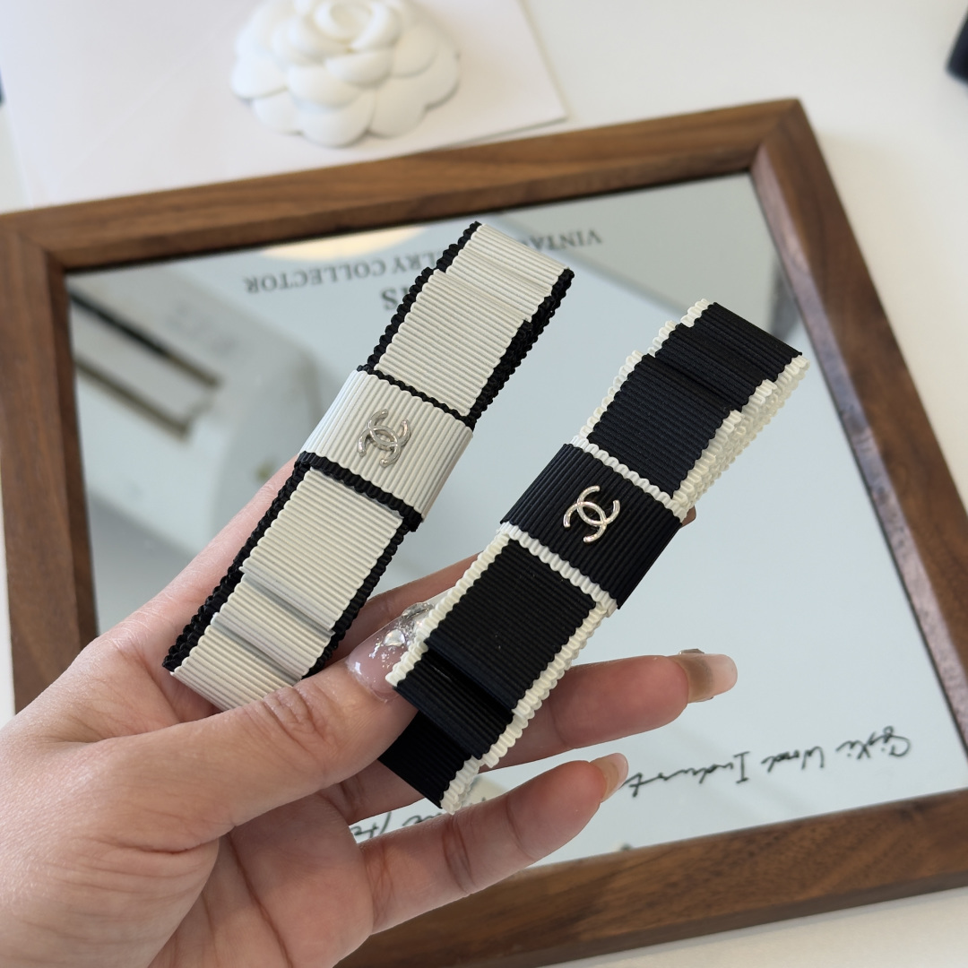 NO:942138,Chanel Chanel top clip, high-end hair clip hair clip, hair clip, chanel, chanel, hairpins19860909Chanel香奈儿顶夹,高端发夹发夹,发夹,chanel,chanel,hairpins,accessory