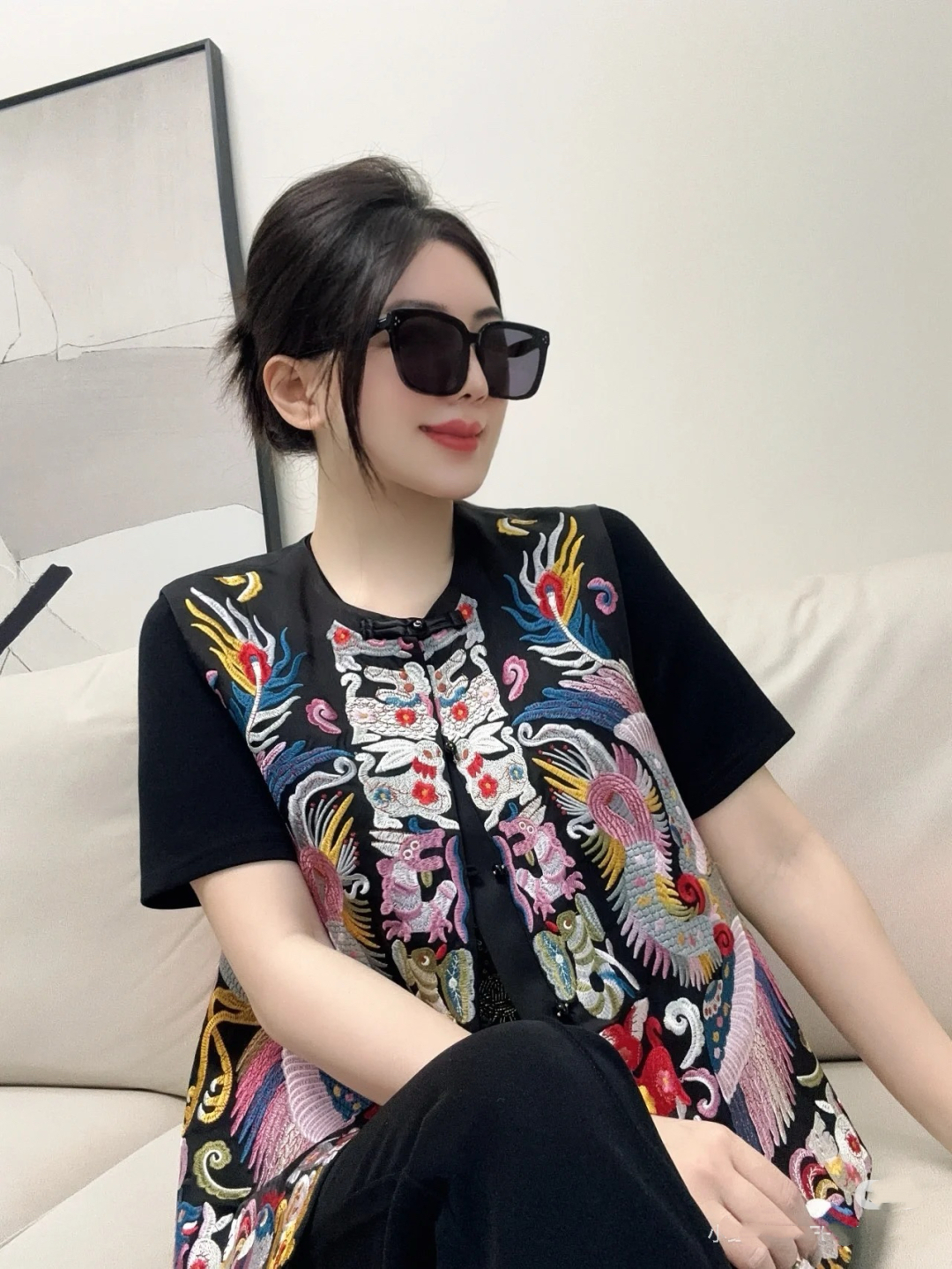 Luxurious DG Suit with High-Quality Embroidery and Guaranteed Shenzhen Quality - 图片 2