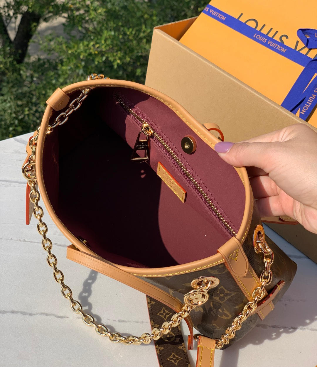 🌼 m13014尺寸：17×26×10cm，王炸款Carryall BB火爆来袭🔥大大小小的carrya