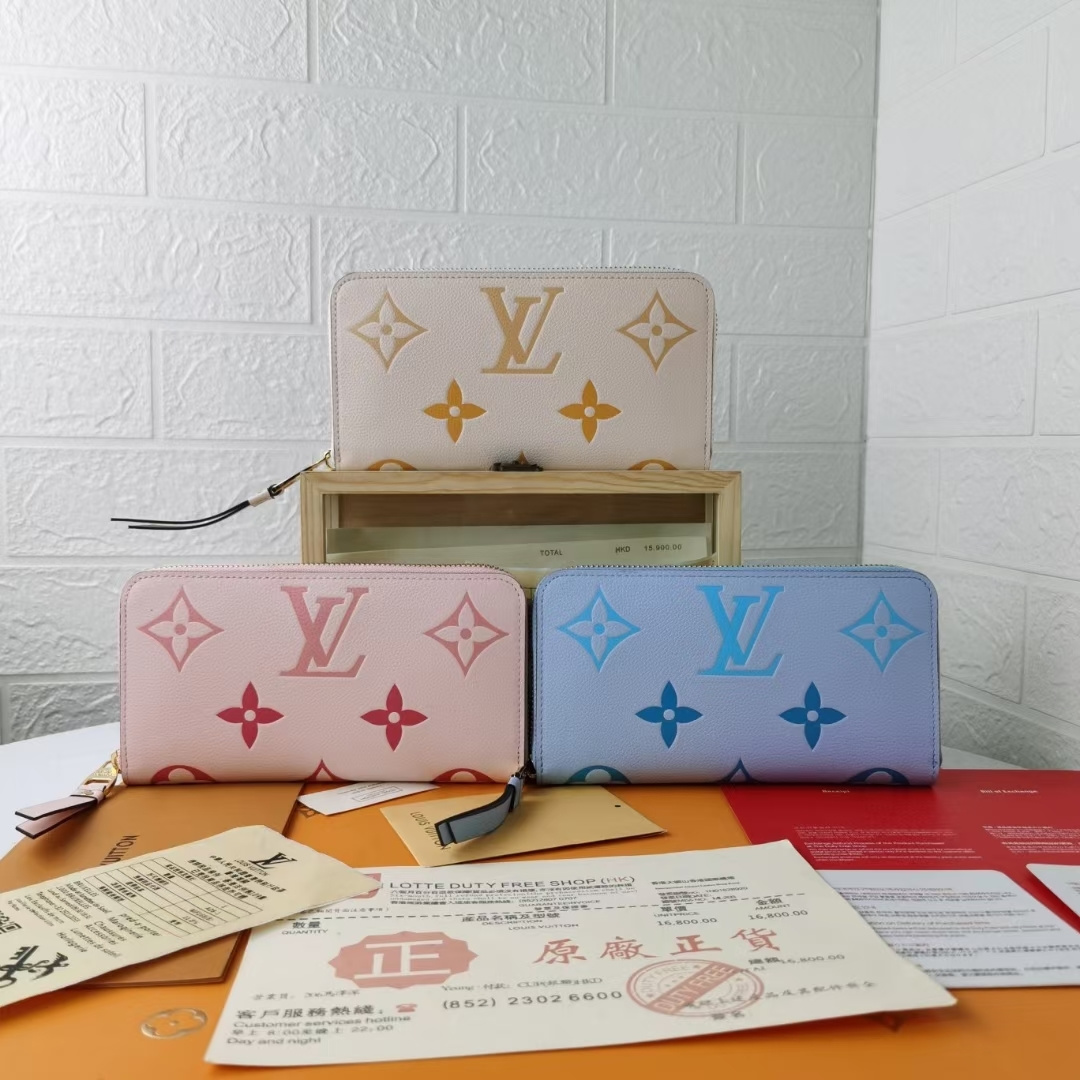 ルイ・ヴィトン By The Poolシリーズ ラウンドファスナー財布