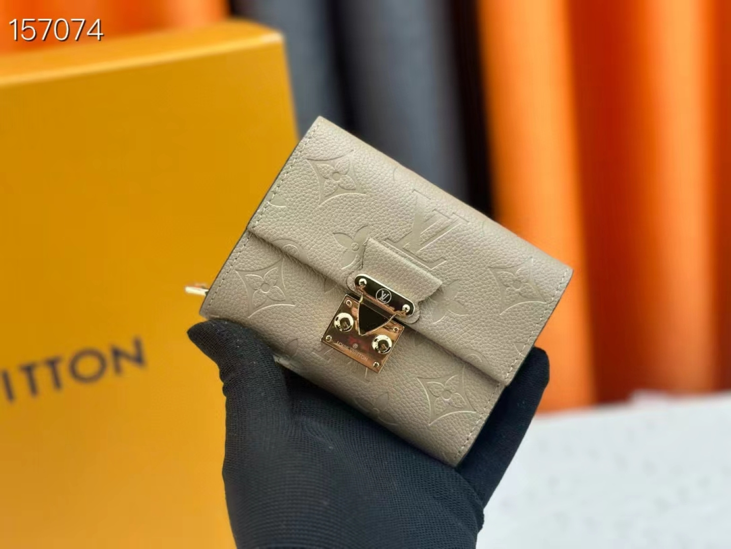 Louis Vuitton Metis 短款財布 ブラック(エンボス) スタイリッシュなデザイン