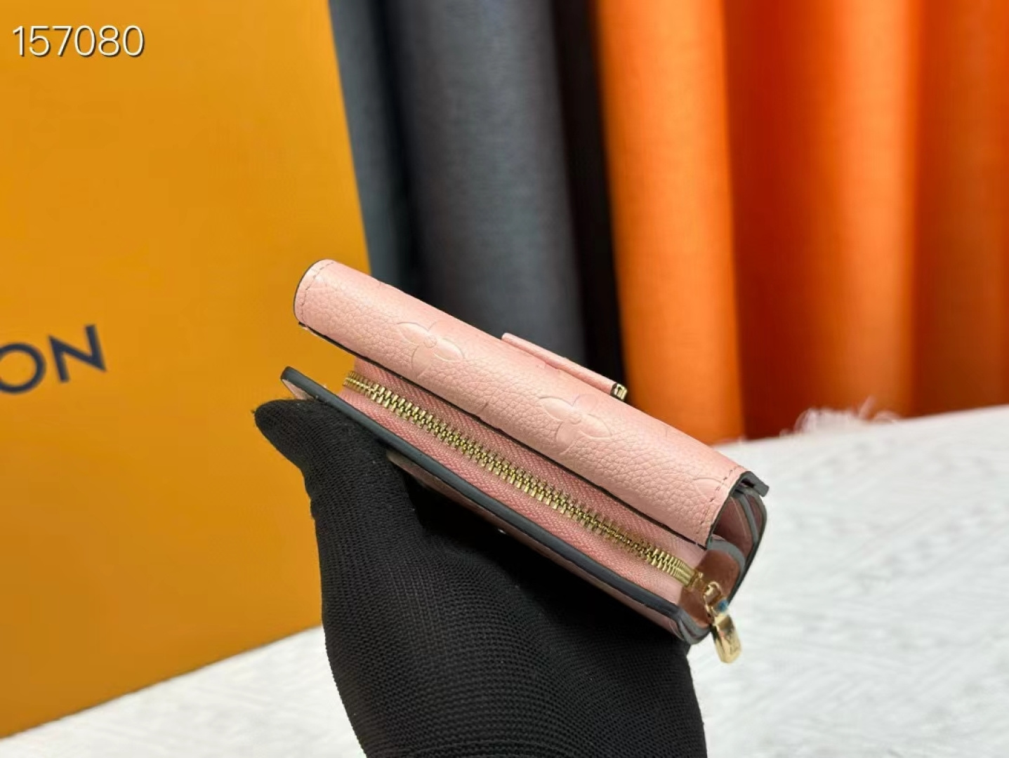 Louis Vuitton Metis 短款財布 M80880 ブラック(エンボス)