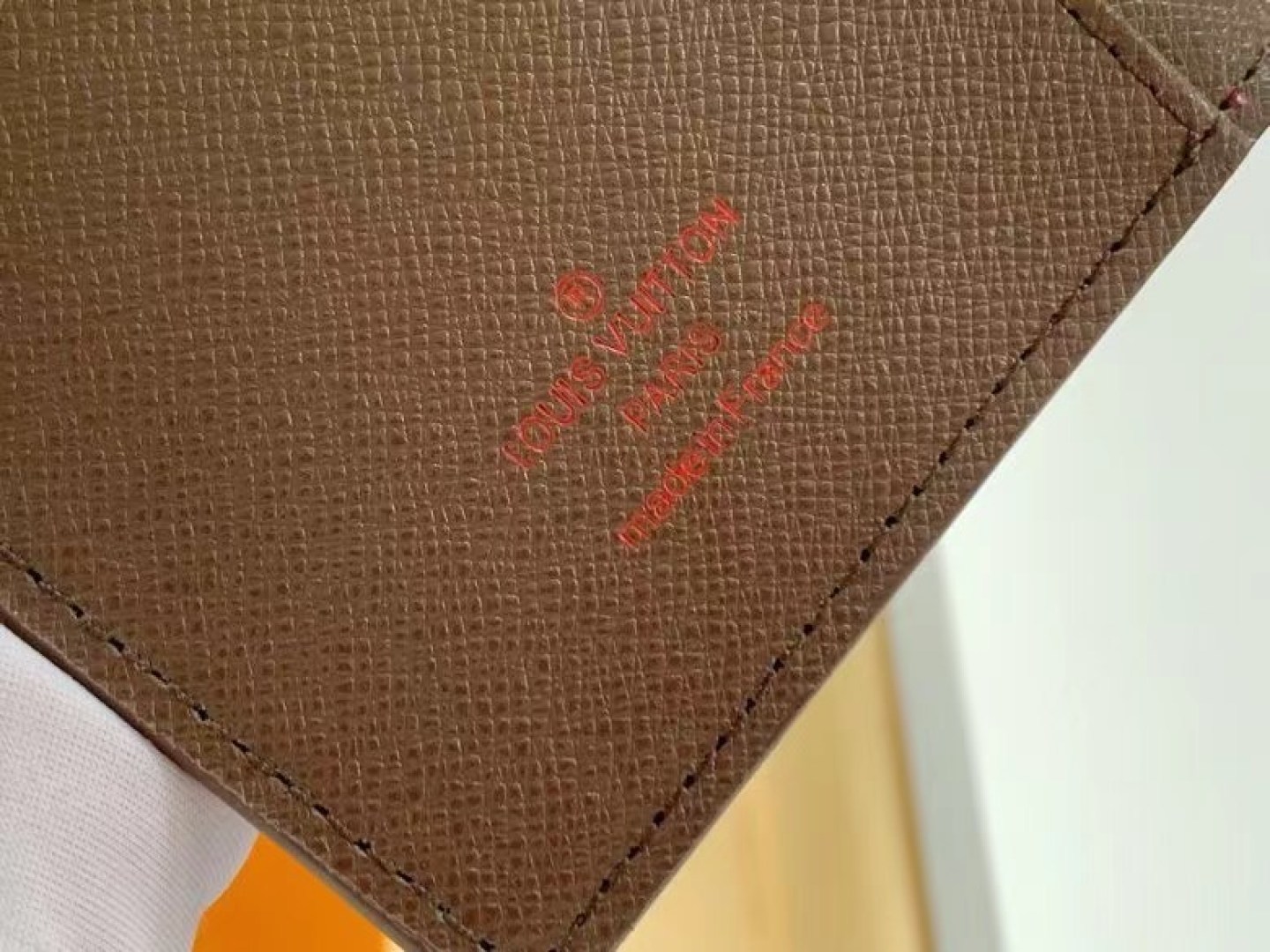 クラシックスタイルのCurieuseレディース財布