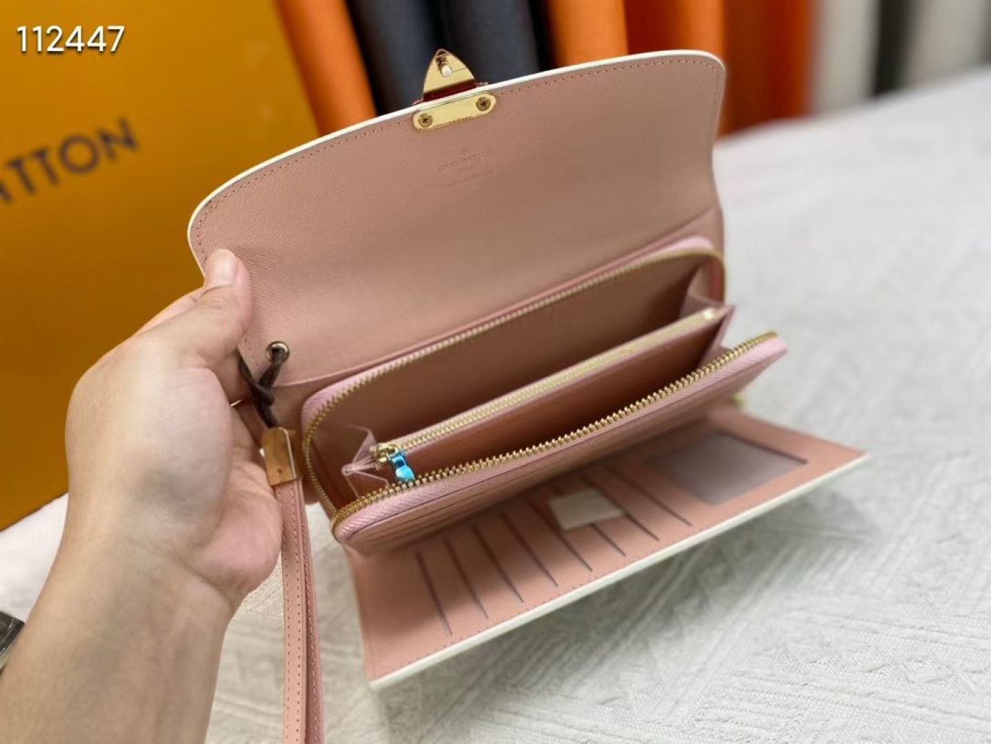 清爽白格のクラシック牛皮財布 - 大容量・多機能