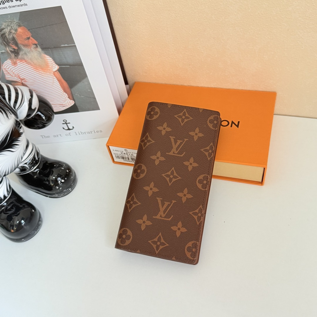 モノグラムブラッザ財布 - 力強さと機能性を兼ね備えたデザイン