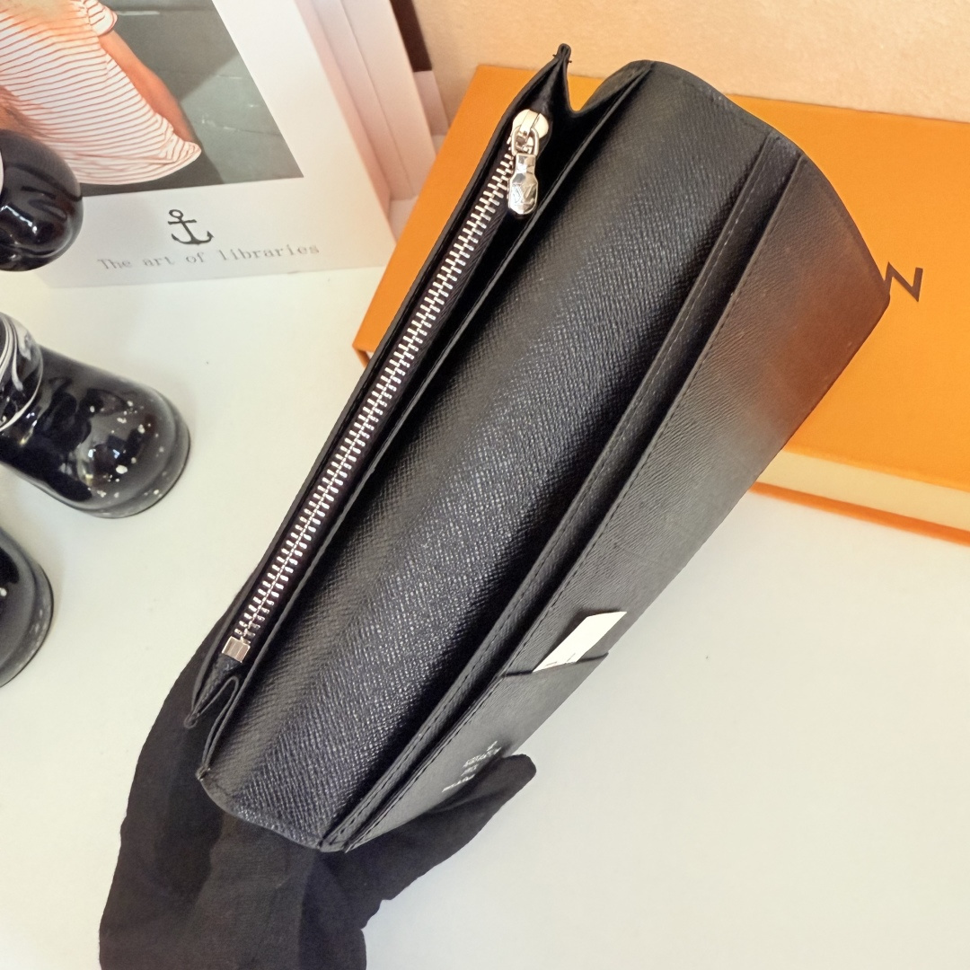 モノグラムBrazza財布 - 大容量で機能的なデザイン