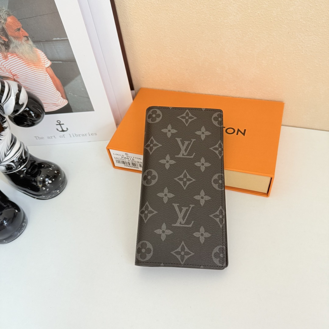 モノグラムBrazza財布 - 機能的でスタイリッシュな収納