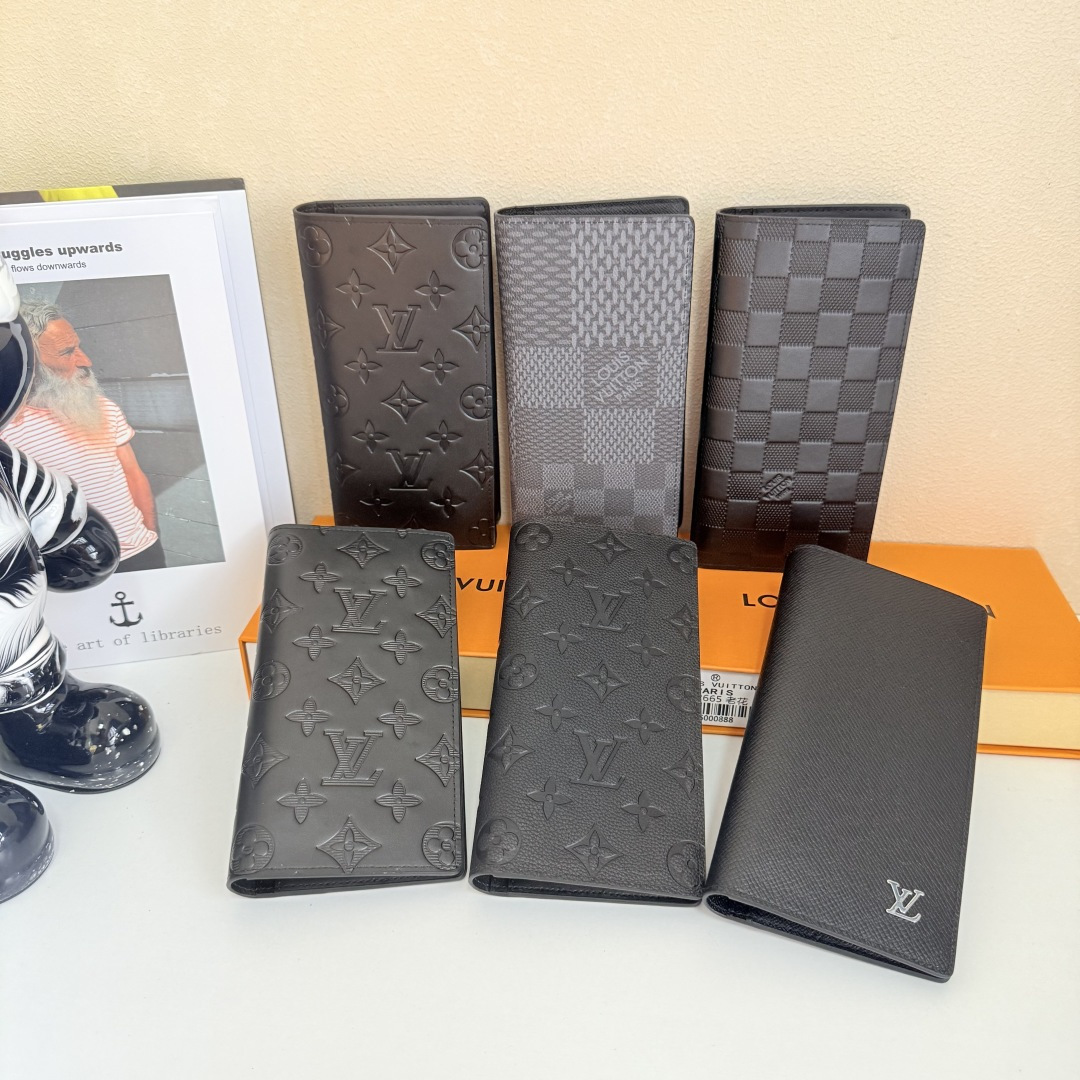 M62900 モノグラムシャドウ ブラックダイヤモンドパターン ブラッザ財布