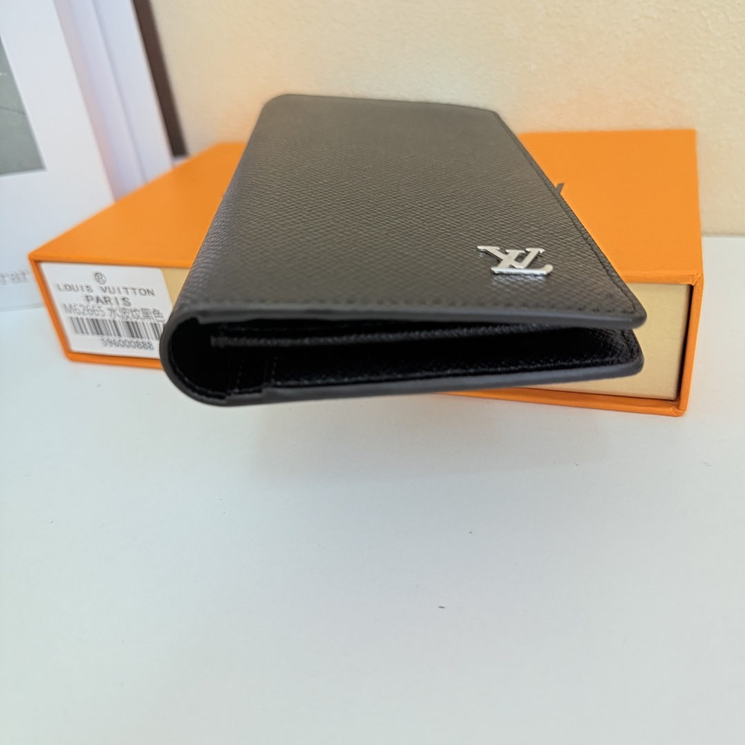 モノグラムBrazza十字纹財布 - スタイリッシュな収納力