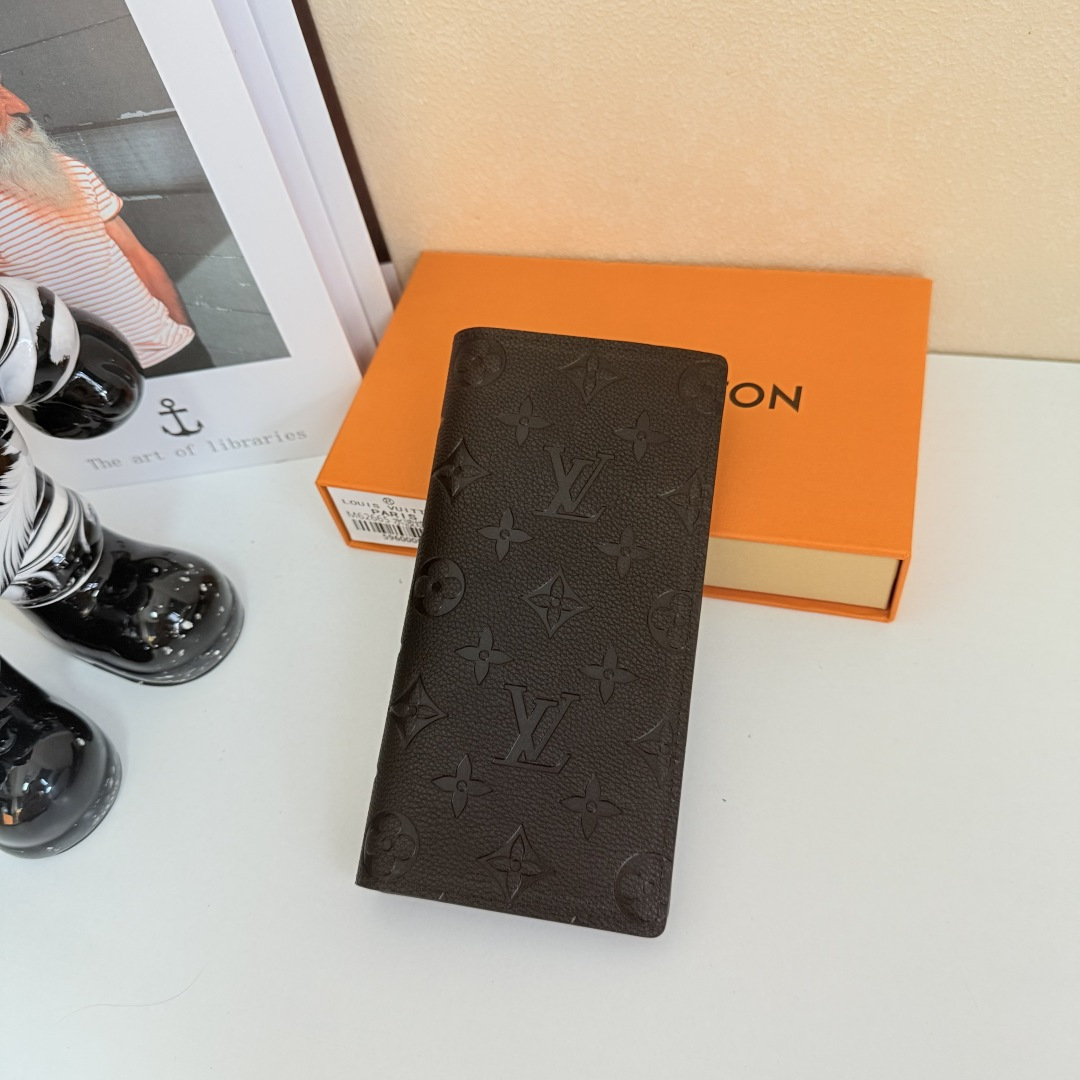 M62900 モノグラムシャドウ ブラックダイヤモンドパターン ブラッザ財布