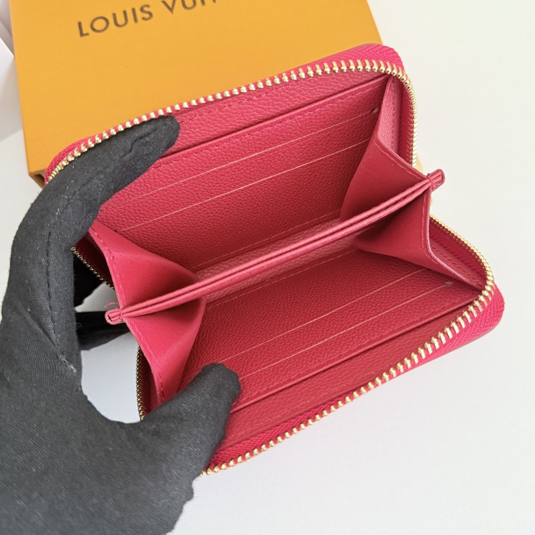 都市生活に最適なコンパクトなラウンドファスナーコインケース