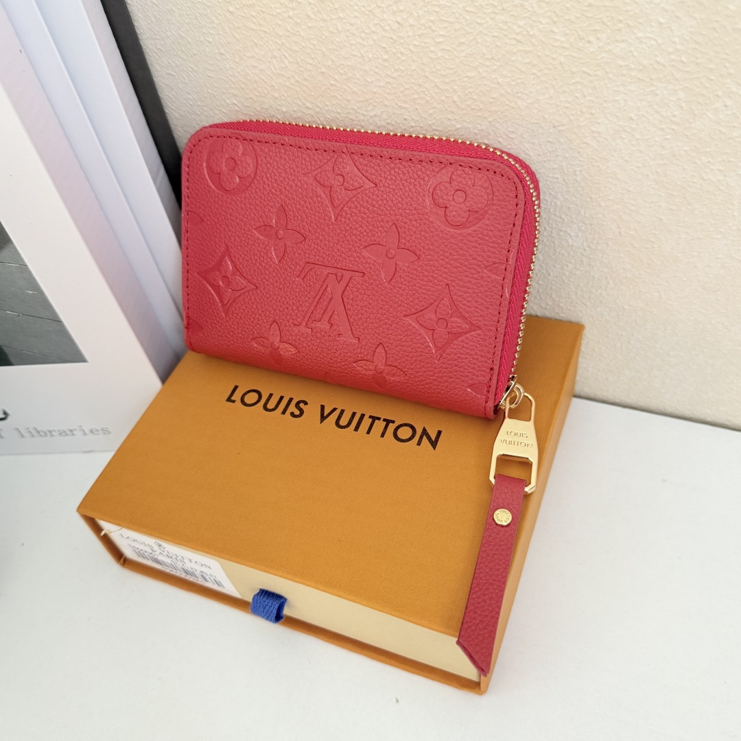 都市生活に最適なコンパクトなラウンドファスナーコインケース