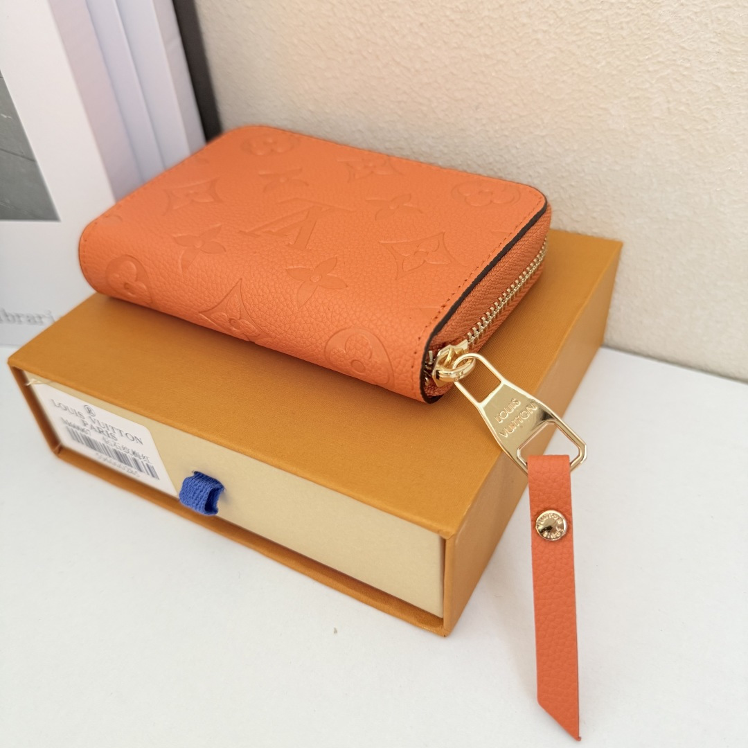 コンパクトな都市生活必需品！ダイヤモンドパターンのジッパーコインポーチ