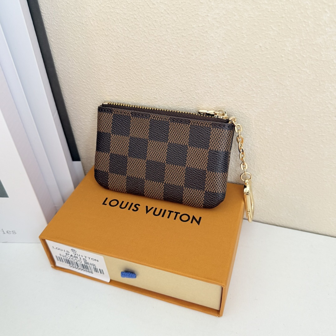 アニマル柄が魅力のDamier帆布小皮包