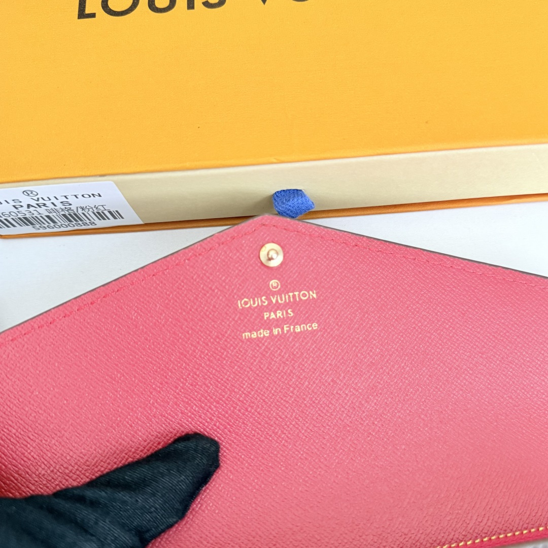 エレガントなモノグラム帆布製信封式財布