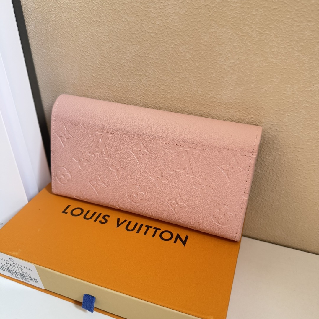 モノグラムエンプラントレザーのサラ財布