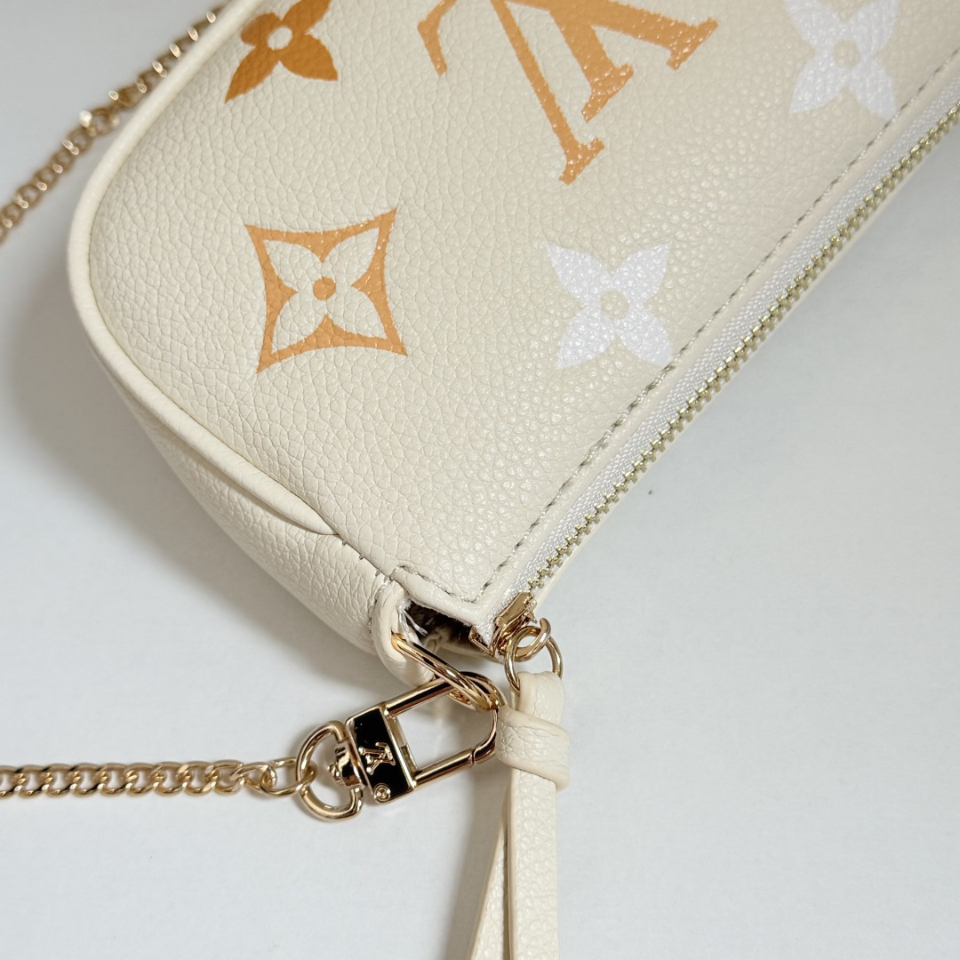 防原单 MINI POCHETTE ACCESSOIRES 手拿包 - Monogram Empreinte 皮革