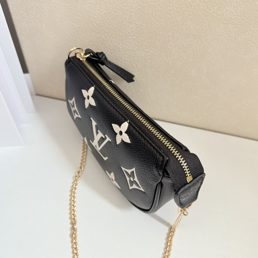 ルイ・ヴィトン MINI POCHETTE ACCESSOIRES 手拿包 モノグラムエンプラント