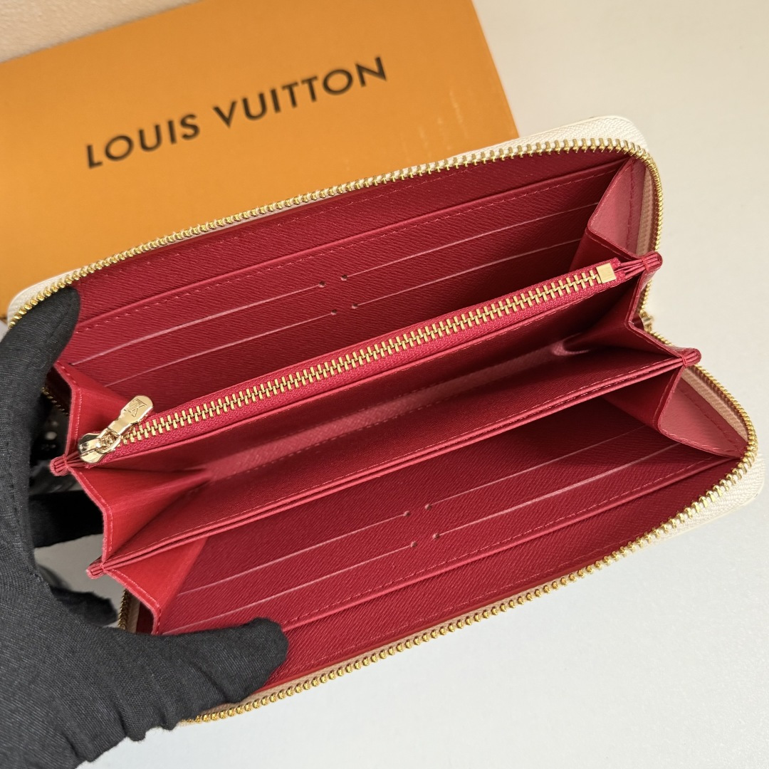 魅力的な老花柄のラウンドファスナー財布