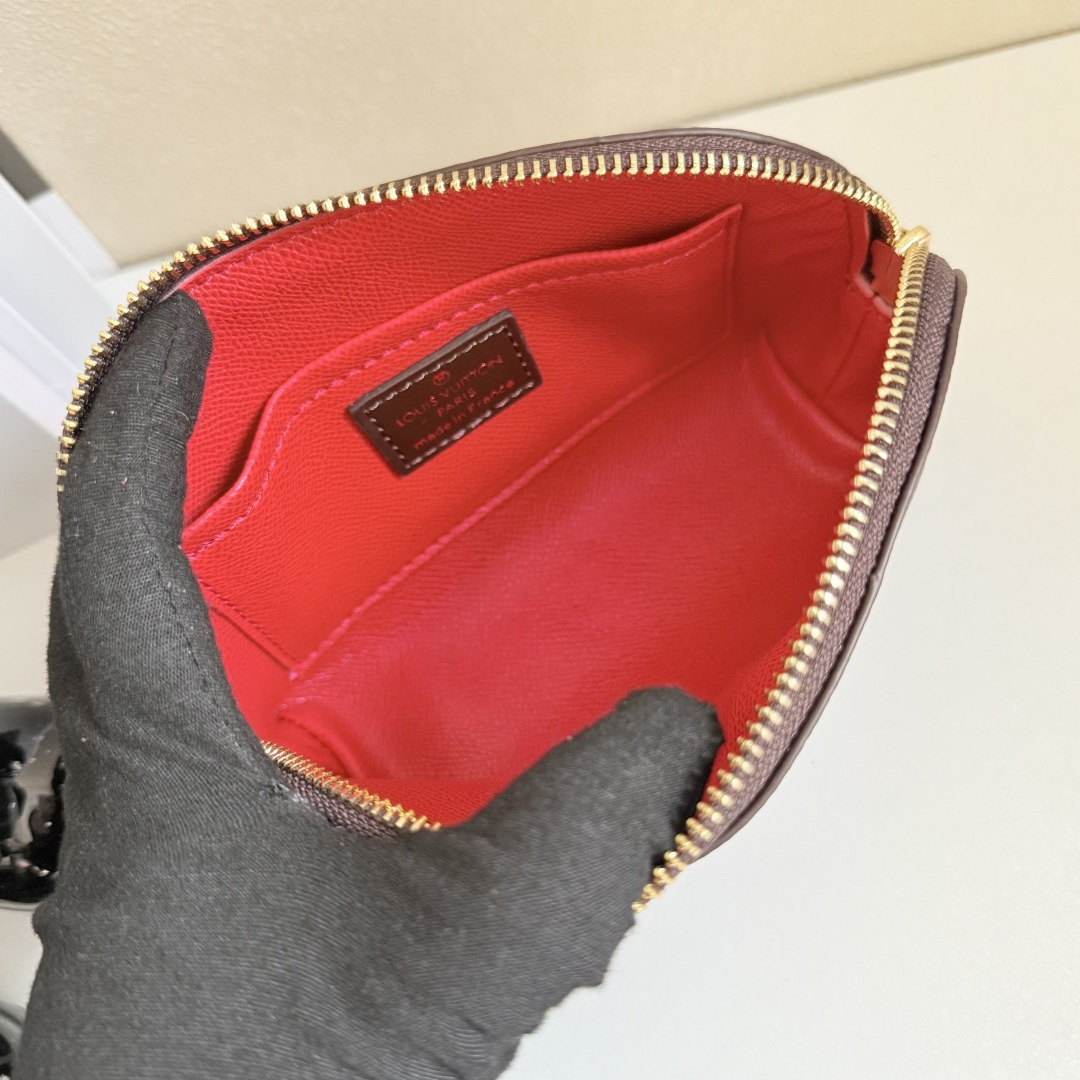 モノグラム化粧ポーチ M47515 - 小型で便利なデザイン