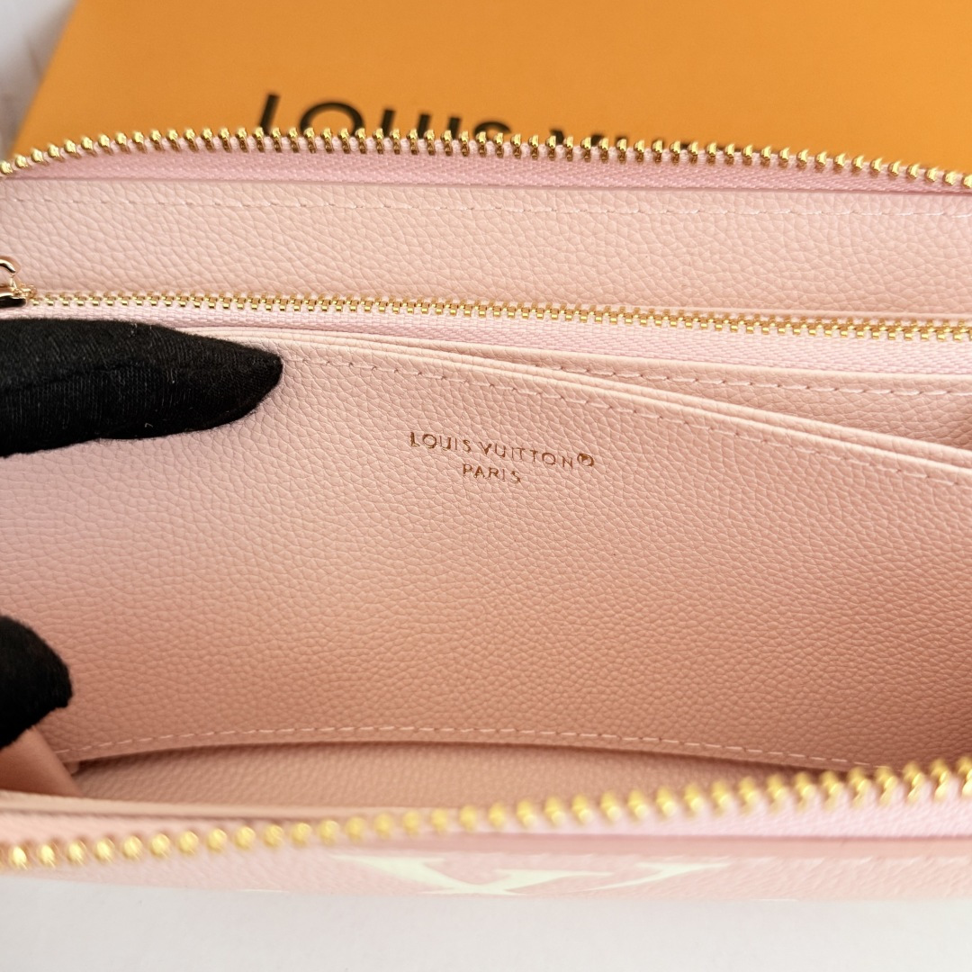 特別款モノグラムエンプリント皮革ポシェットフェリシー