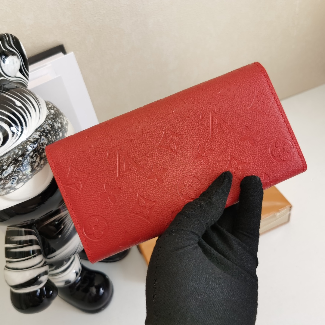 M82257 ダイヤモンドパターンの長財布 モノグラムデザイン