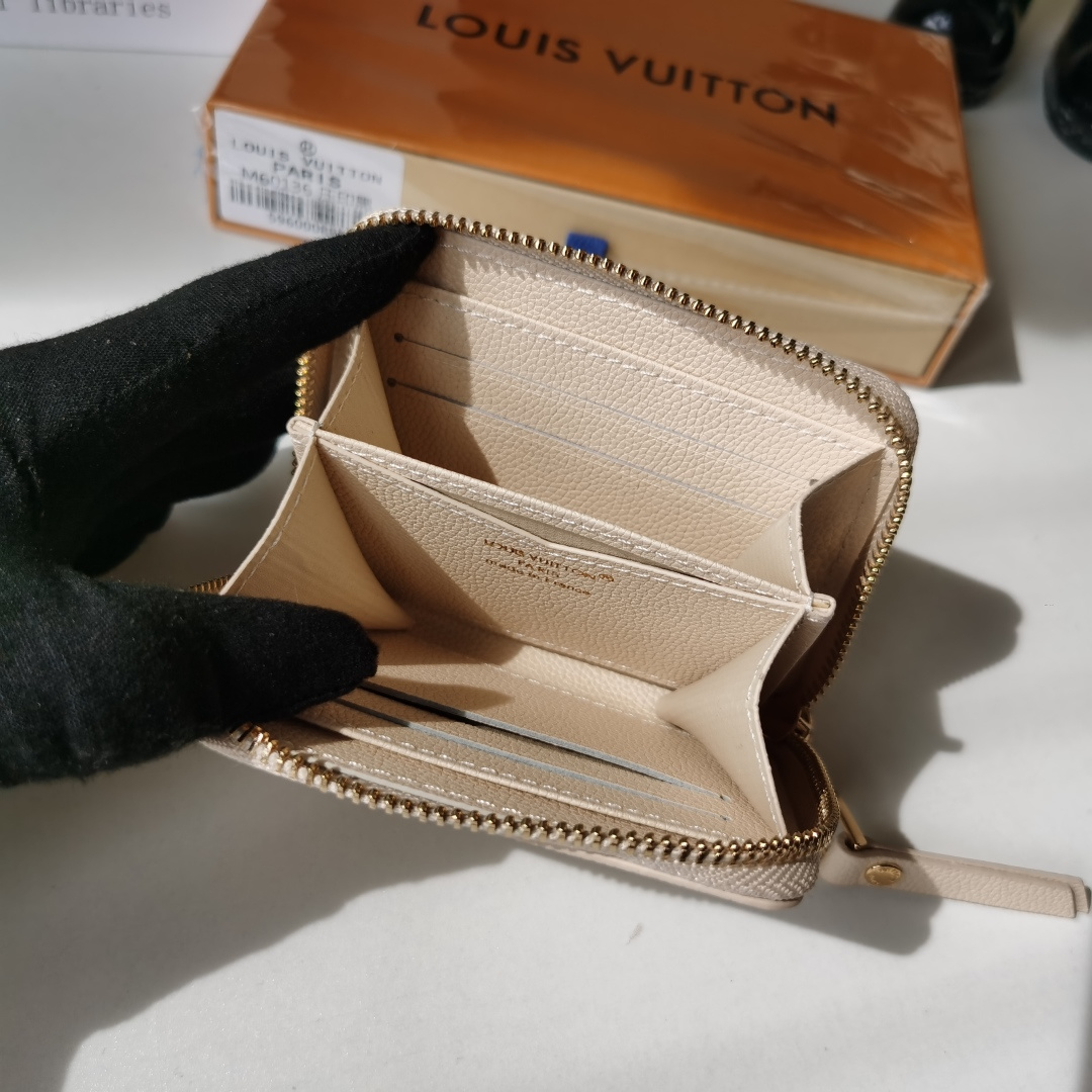 ジッピー・コインパース - 機能性とデザインを兼ね備えた高級レザー財布