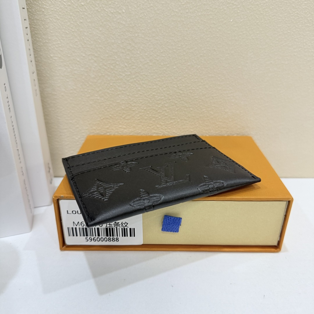 スタイリッシュなモノグラムエクリプス カードケース